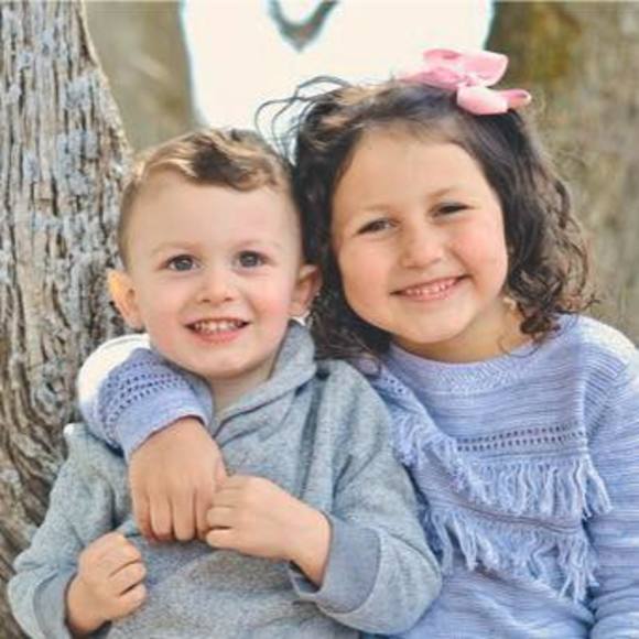 Meet your Posher, Lindsay - Picture 1 of 1